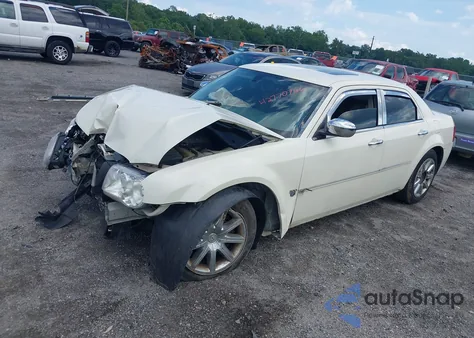 2007 Chrysler 300C from USA, damaged, VIN 2C3KA63H87H810884